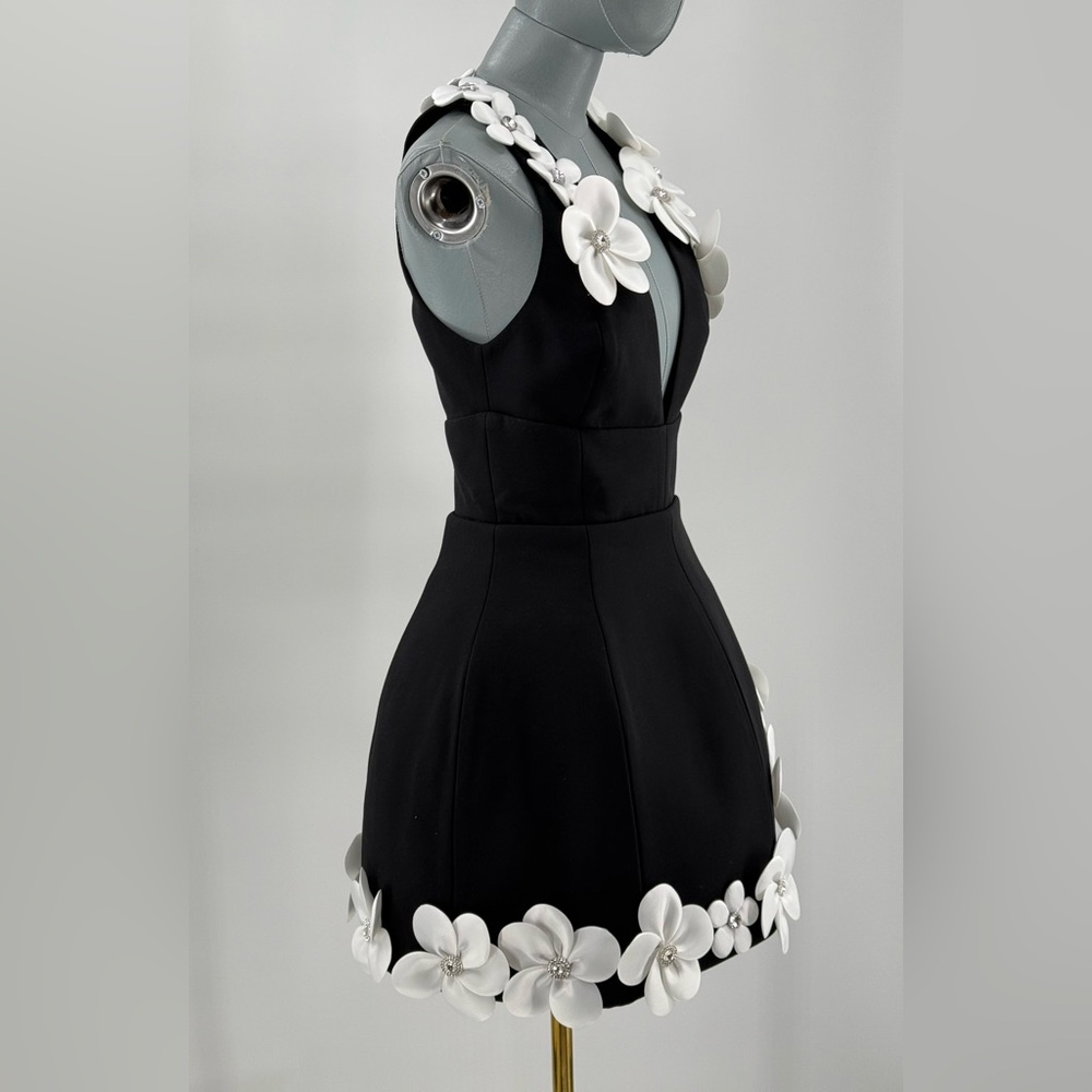 🆕 BRONX & BANCO 🧿 NWOT Estelle Floral Mini Dress, Black/White - Sz XS US 2 - Picture 7 of 17